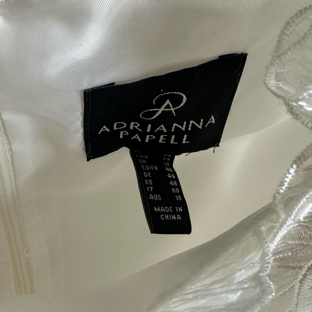 Adrianna Papell White Mikado with floral accents Detail Dress - Picture 6 of 7